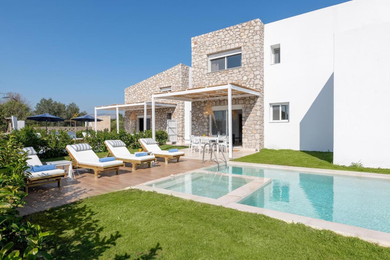 Villa Ossiano Pool Villas,heating Pool, 2 Min Drive To & 10 Min To Lindos *